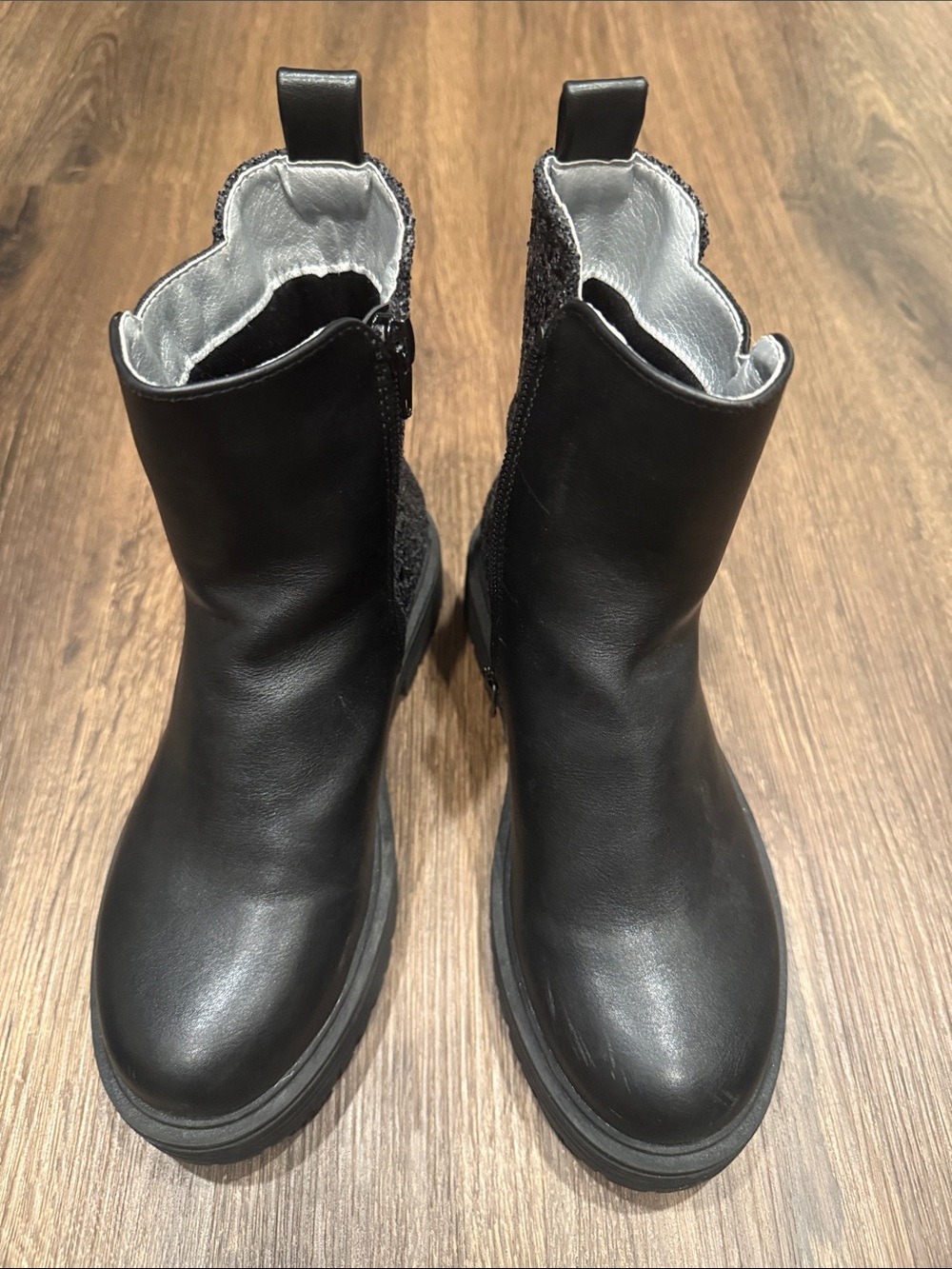 Kids' Black Chelsea-Style Leather Boots